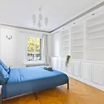 Arc De Triomphe Luxurious 3 Bedroom With Netflix * Paris