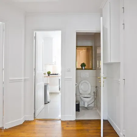 Arc De Triomphe Luxurious 3 Bedroom With Netflix פריז