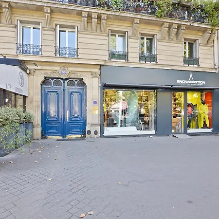 Arc De Triomphe Luxurious 3 Bedroom With Netflix דירה