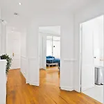 Arc De Triomphe Luxurious 3 Bedroom With Netflix * باريس
