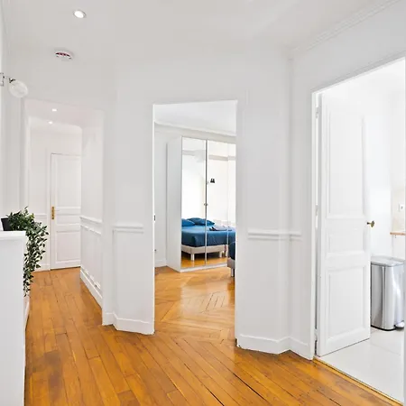 Arc De Triomphe Luxurious 3 Bedroom With Netflix * Paris