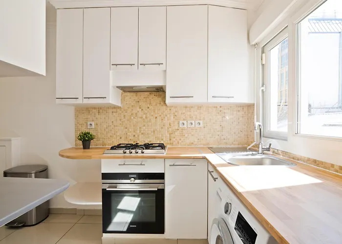 דירה Arc De Triomphe Luxurious 3 Bedroom With Netflix *