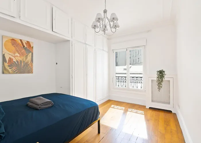 Arc De Triomphe Luxurious 3 Bedroom With Netflix פריז
